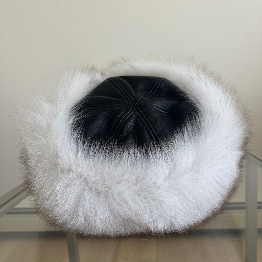 Crowncap Natural Blue Fox Fur Cloche with Lamb Crown NWT